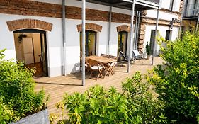 Central Park Apartments - Terrace
